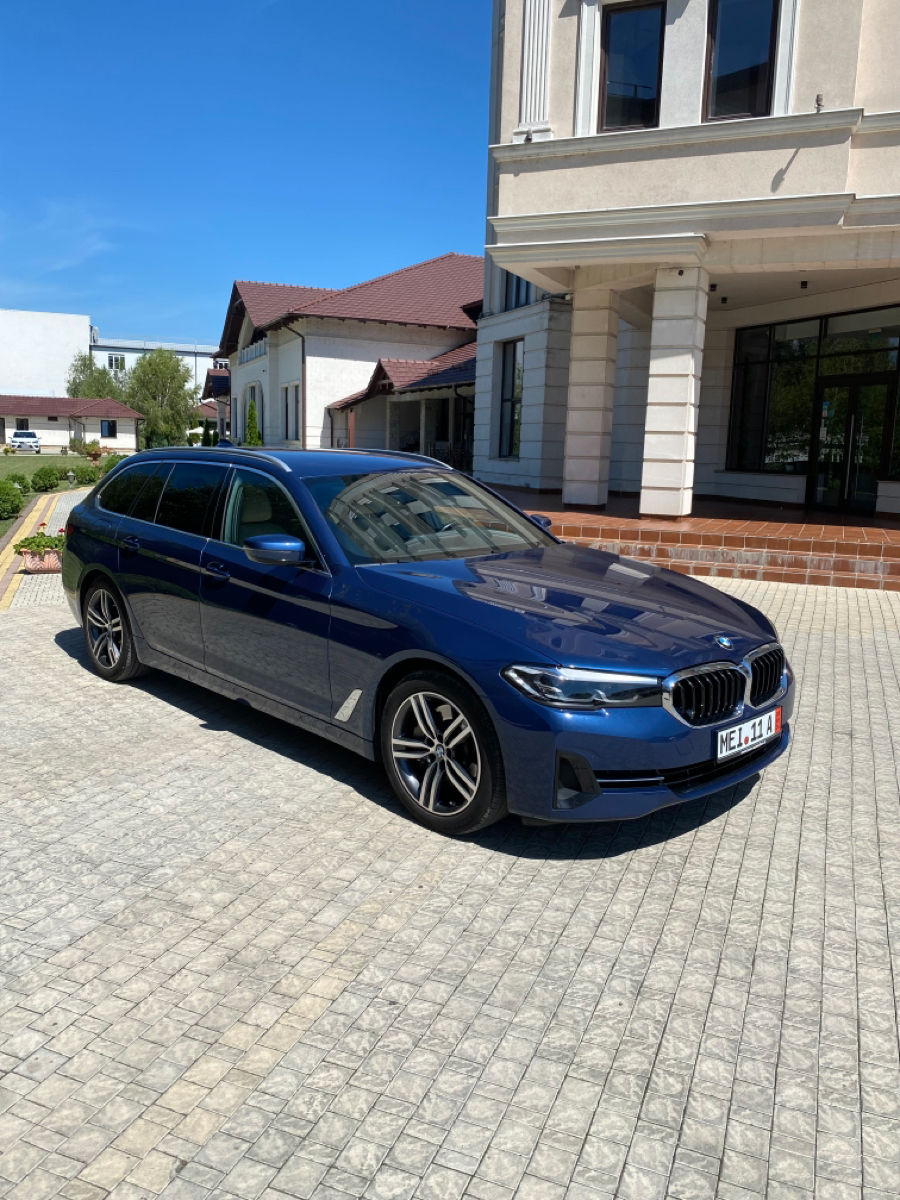 BMW 5 Series foto 0