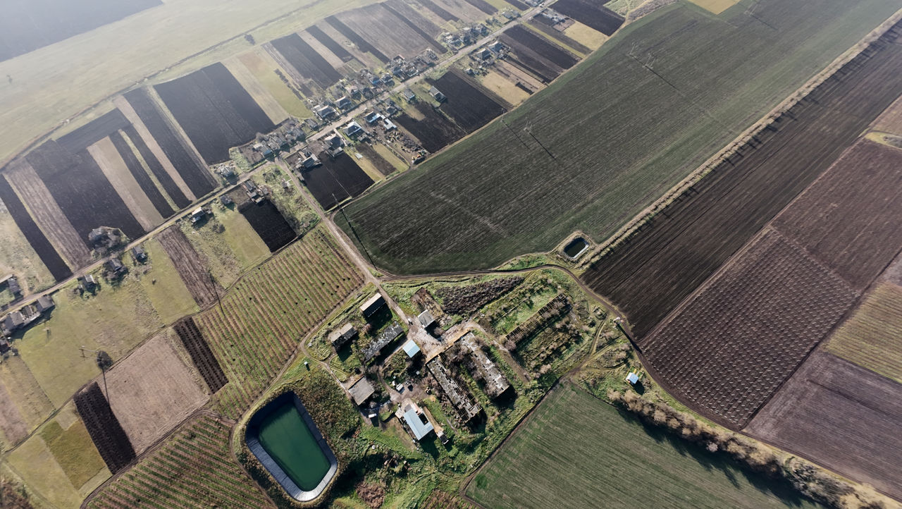 Vanzare Teren Agricol Ferma Depozit Arteziana 380v Bazin foto 9