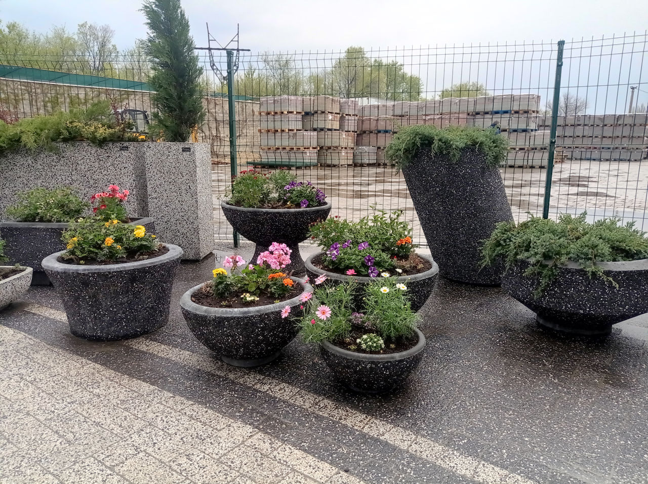 Ghivece, Vazoane din beton / Горшки, Вазоны из бетона