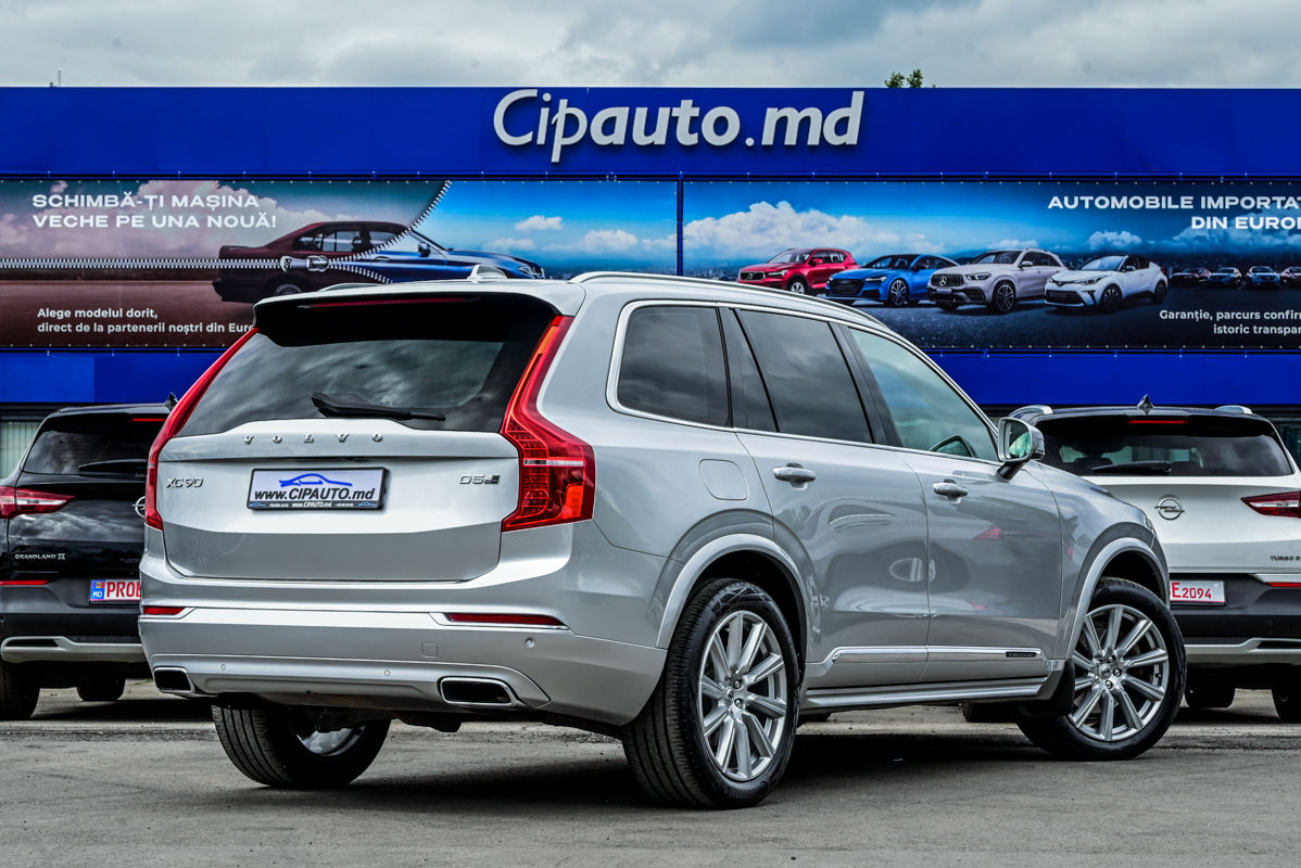 Volvo XC90 foto 3