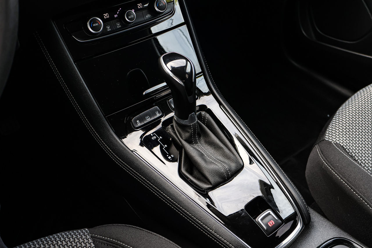Opel Grandland X фото 10