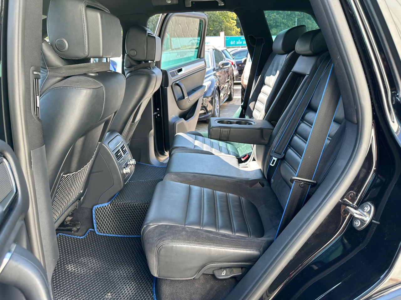 Volkswagen Touareg foto 16