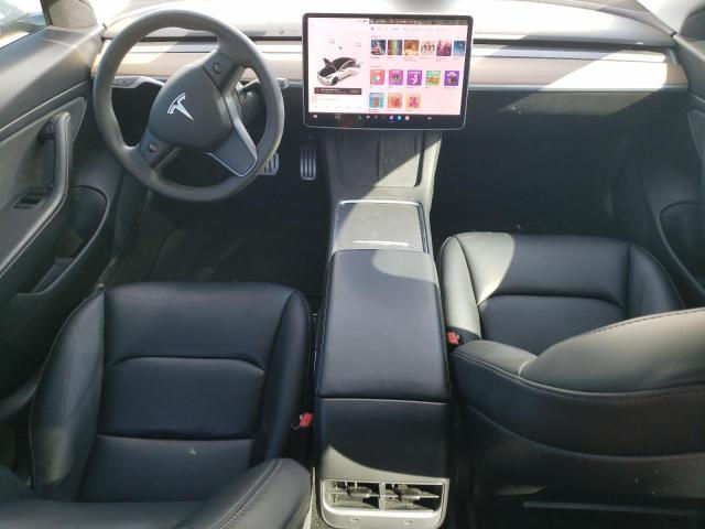 Tesla Model 3 foto 7