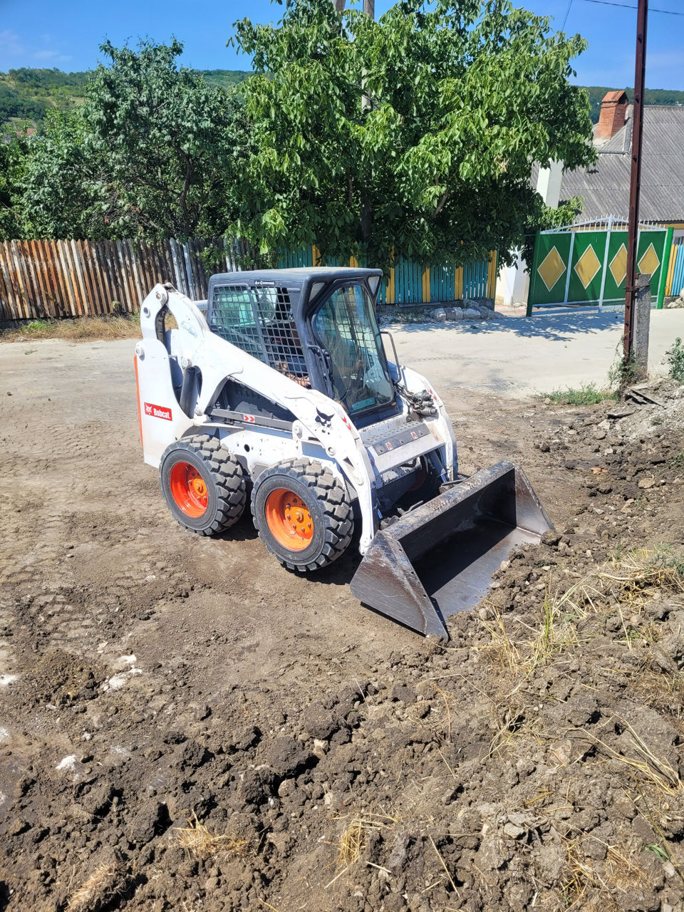 Servicii bobcat camaz foto 4