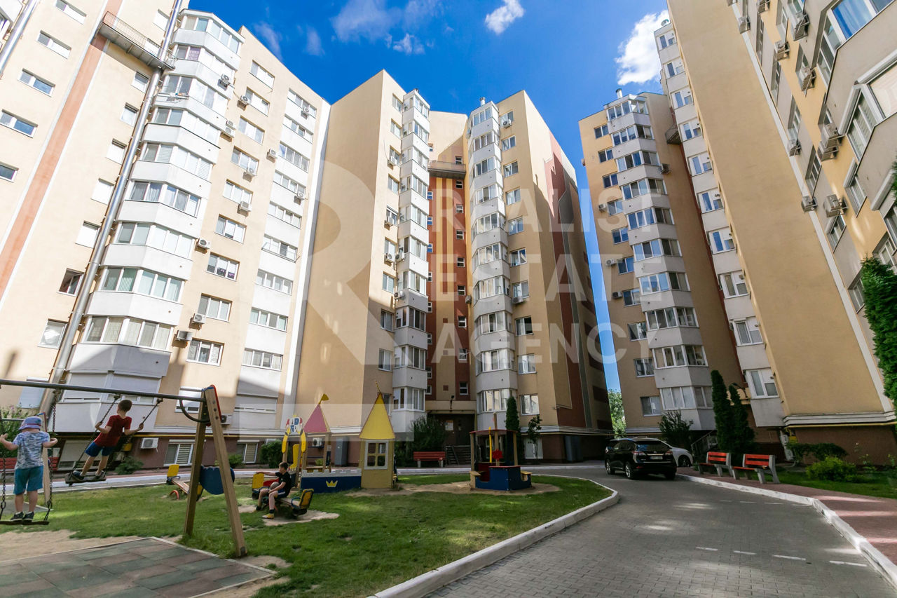 Apartament cu 5 camere sau mai multe, 187 m², Râșcani, Chișinău foto 17