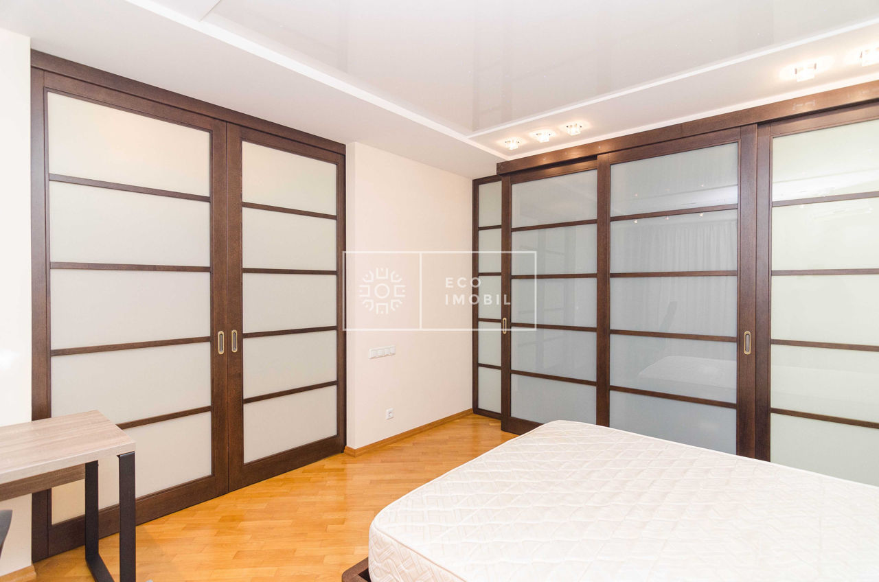 Apartament cu 2 camere, 101 m², Centru, Chișinău foto 9