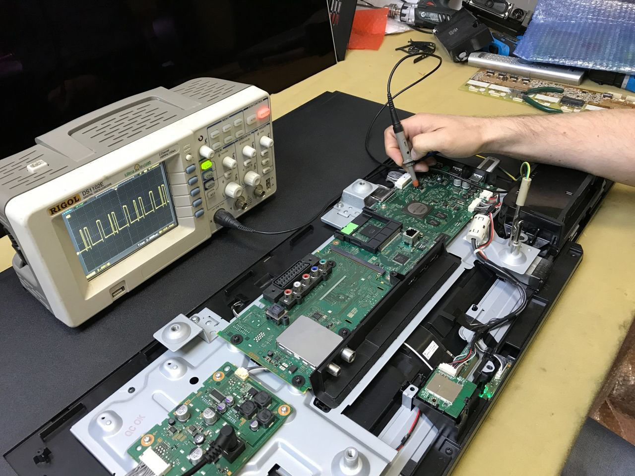 Reparatie televizoare ; Reparatie televizoare foto 5