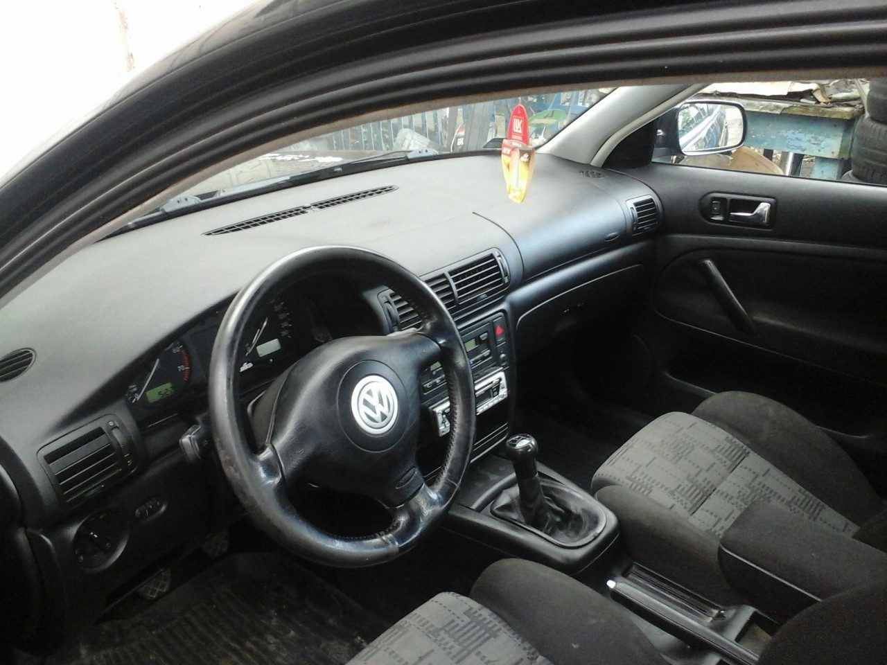 VW Passat B5 foto 8
