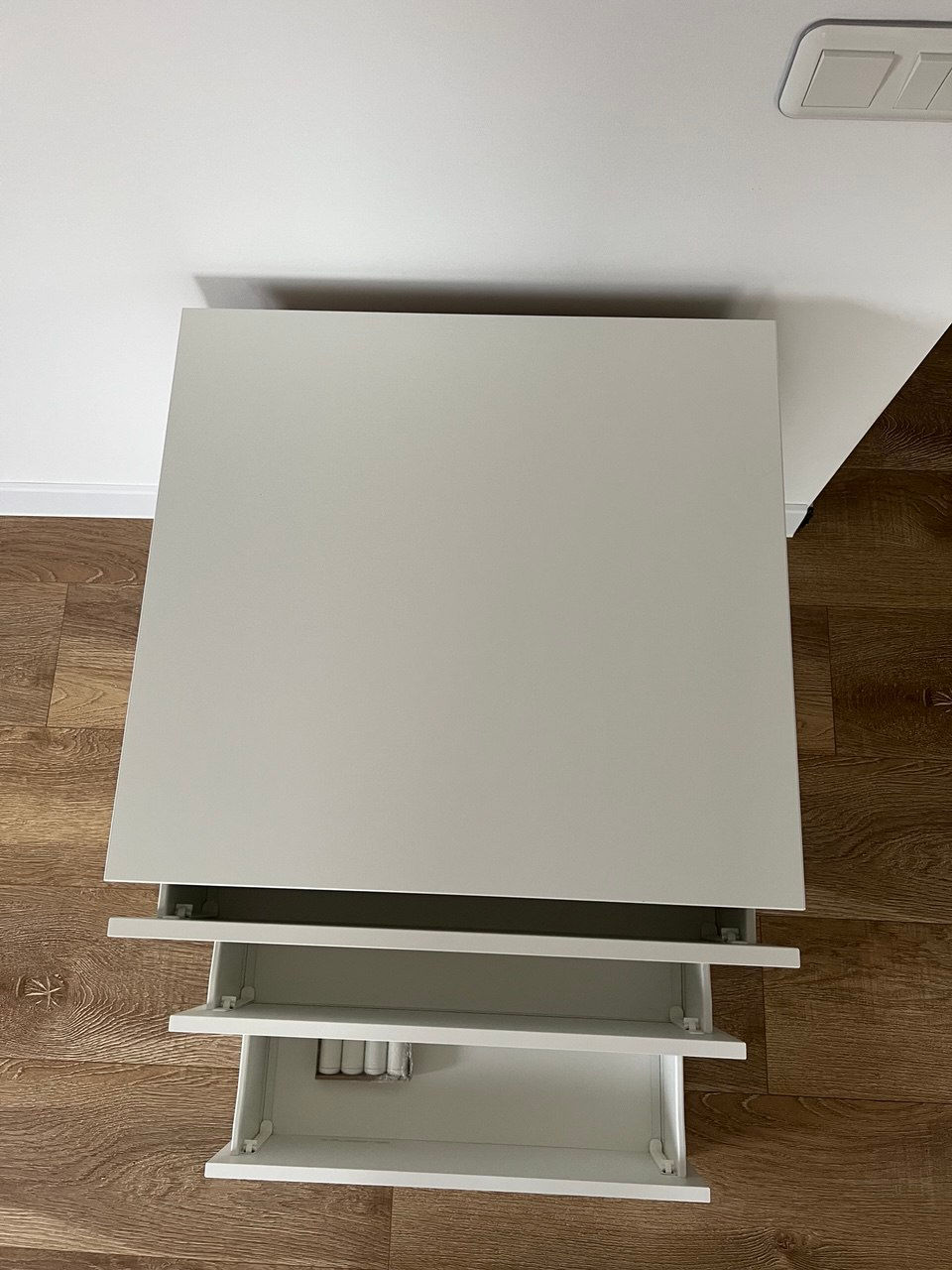 Comodă IKEA, 3 sertare, alb/Fonnes alb, 60x57x73 cm foto 2
