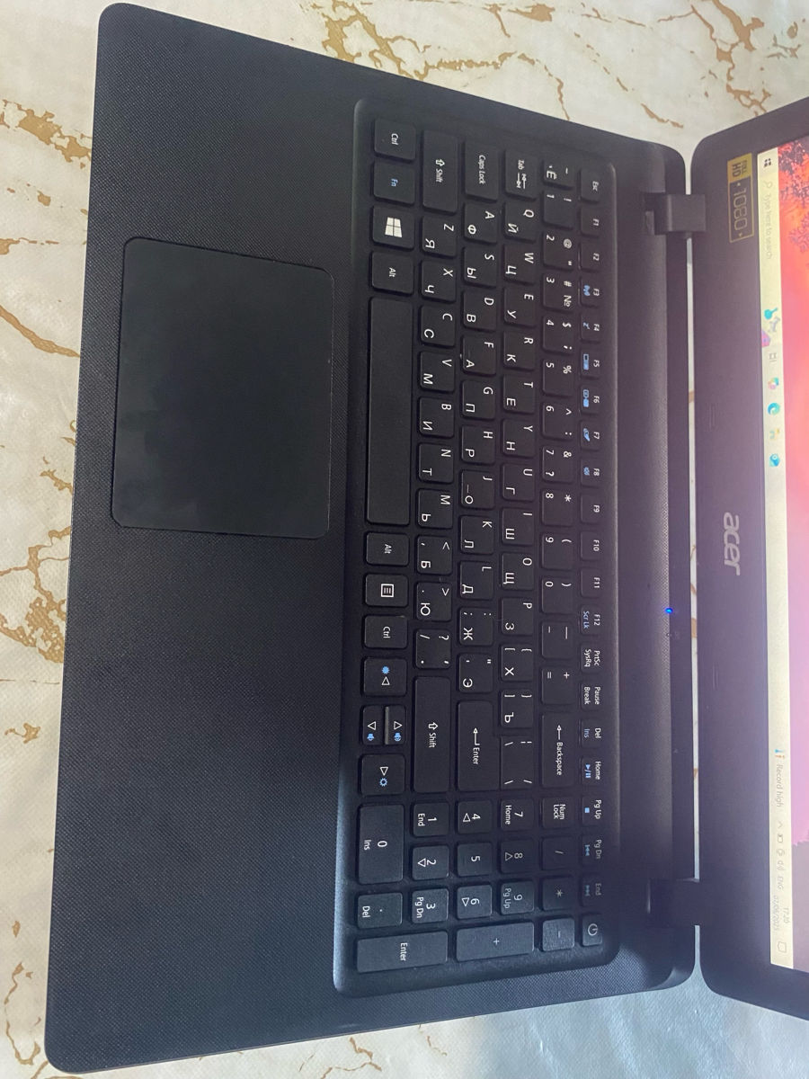 Vand laptop Acer Aspire ES1-533 foto 2