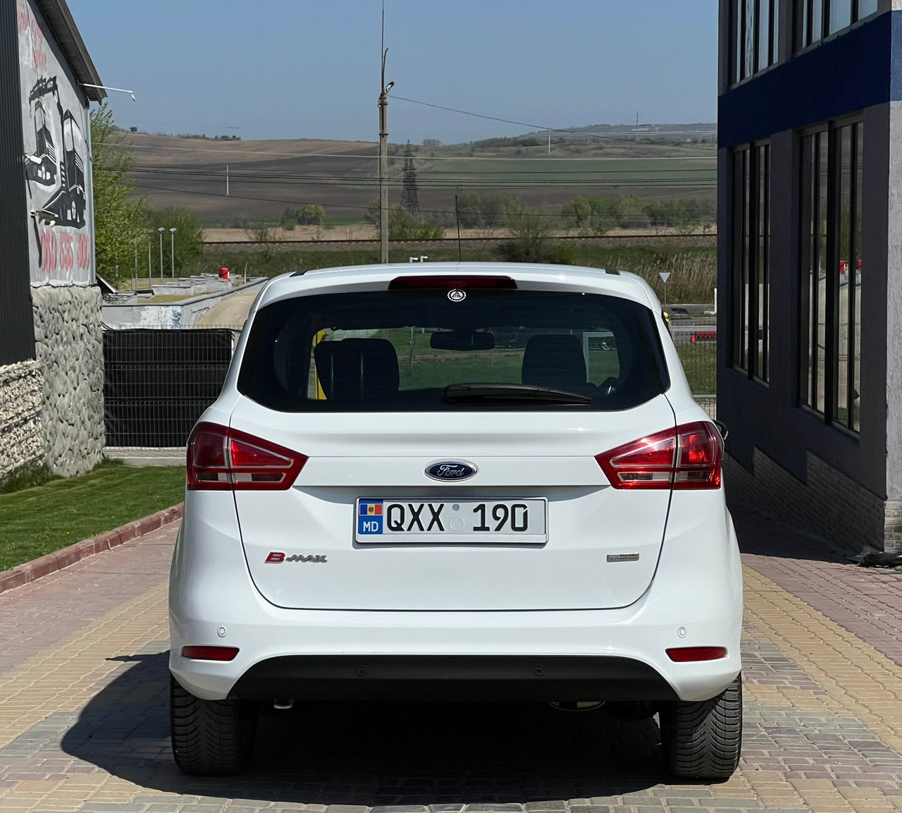 Ford B-Max foto 1