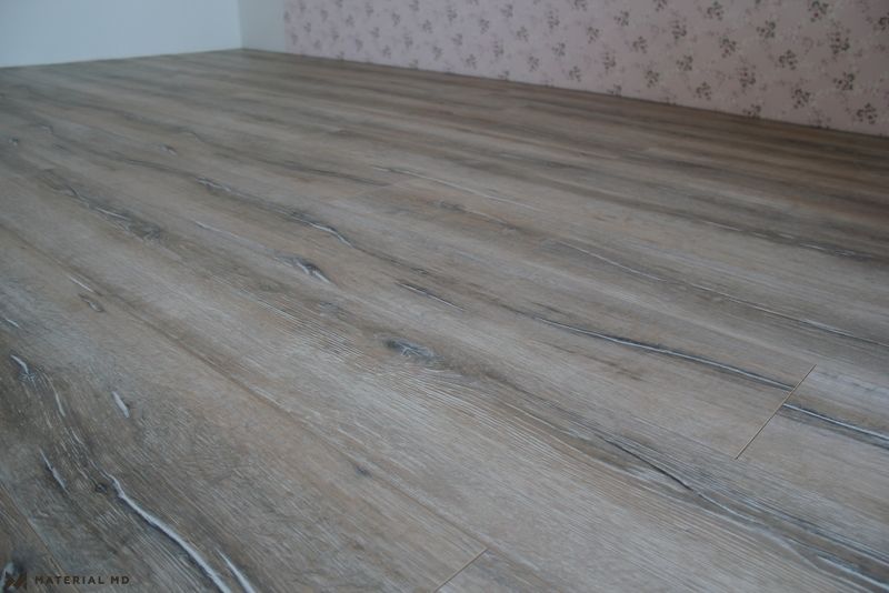 Настил ламината.укладка плинтуса - laminat instalare. укладка ламинта любой модификации, паркетная д foto 4