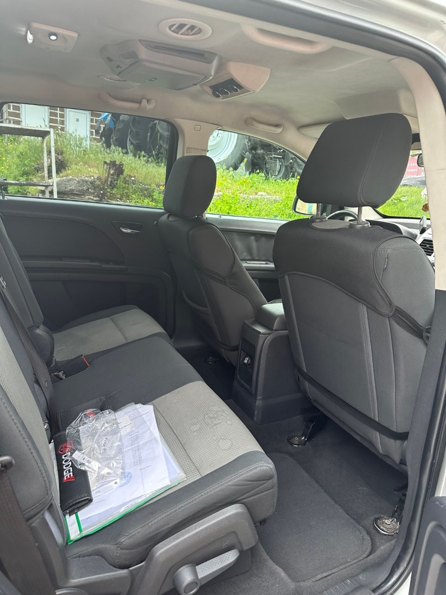 Dodge Journey foto 5