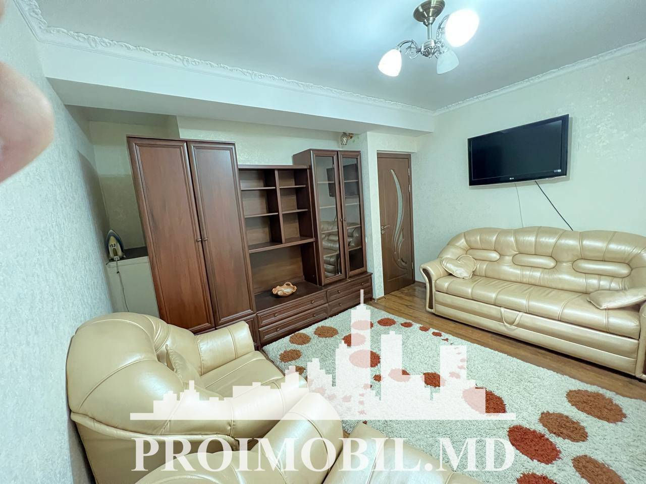 Apartament cu 2 camere, 60 m², Buiucani, Chișinău foto 1