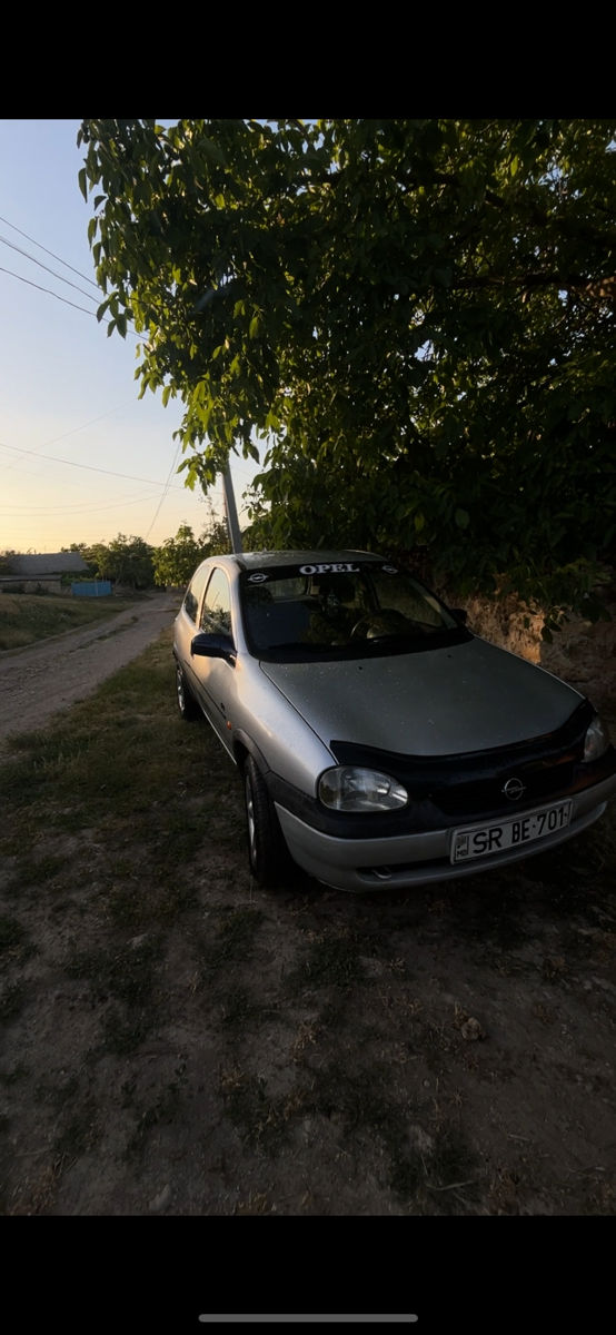 Opel Corsa foto 0