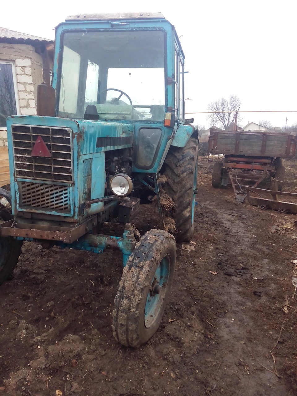MTZ-80