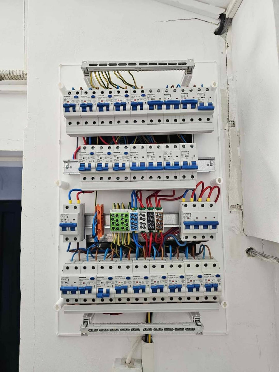 Electrician Botanica Telecentru Centru / Электрик Ботаника аварийный выезд фото 5