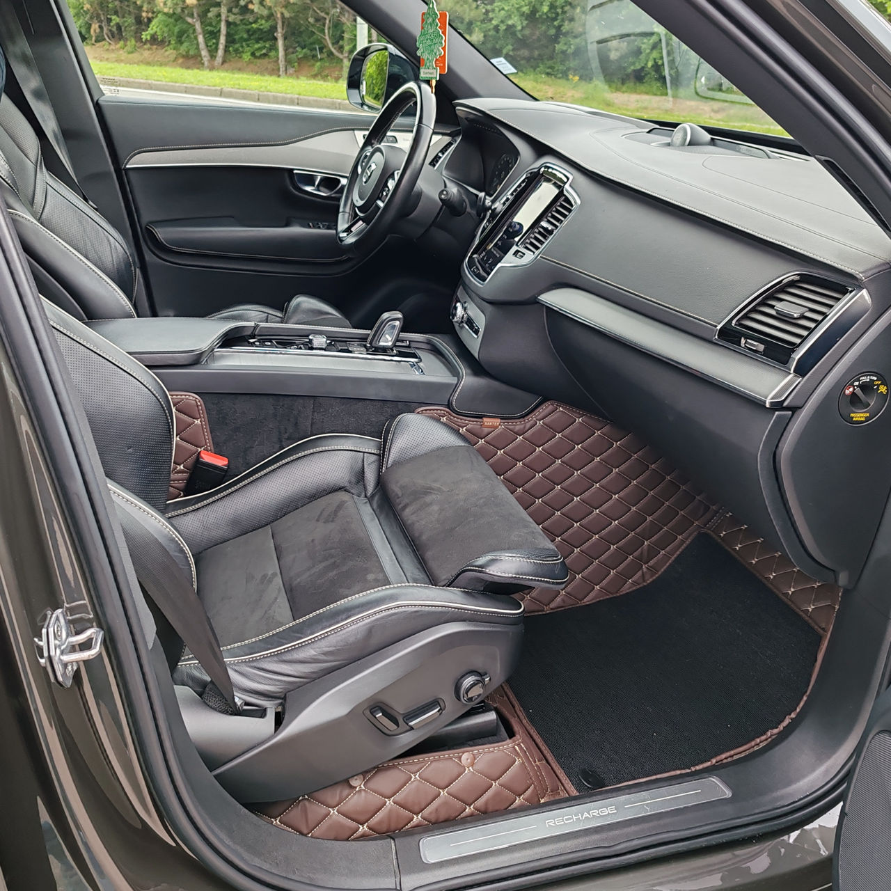 Volvo XC90 foto 13
