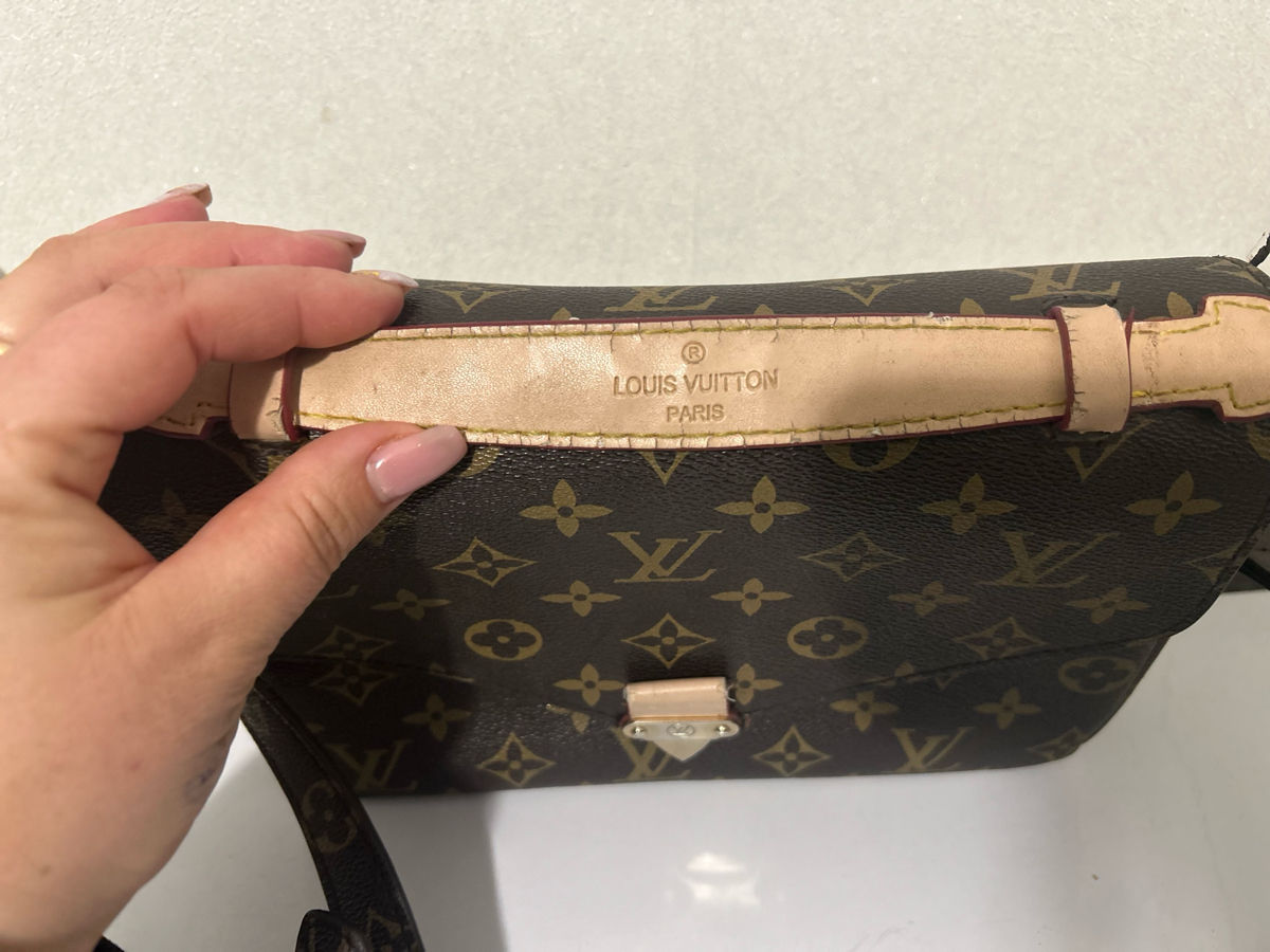 Geanta Louis Vuitton Replica de lux foto 3