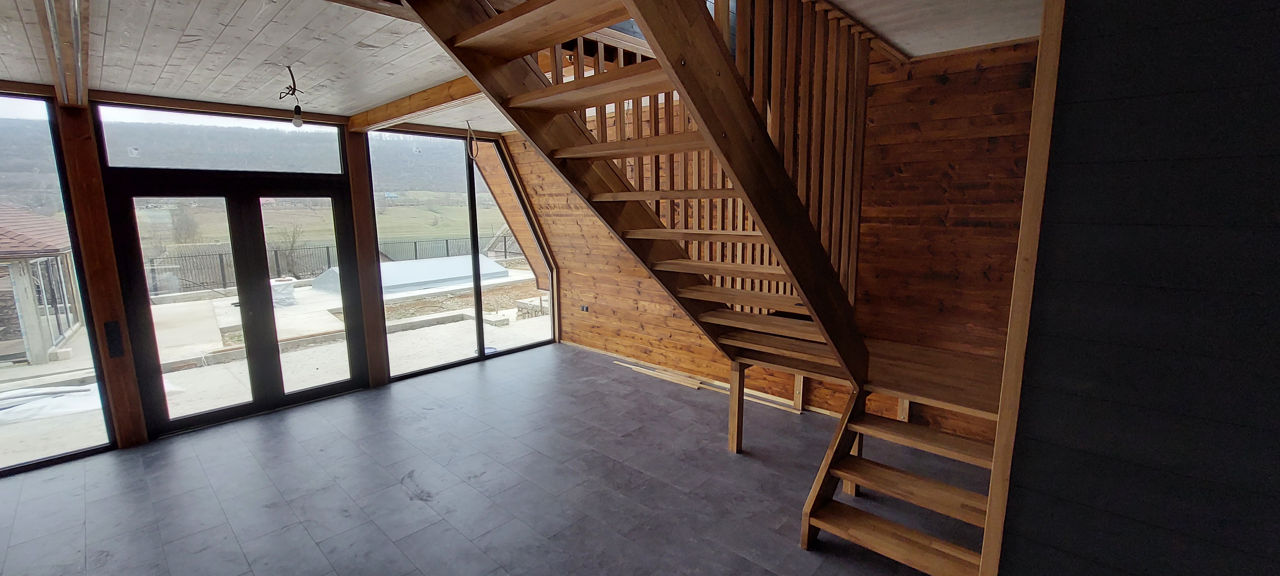 Scari, trepte, contratrepte,balustrade foto 0