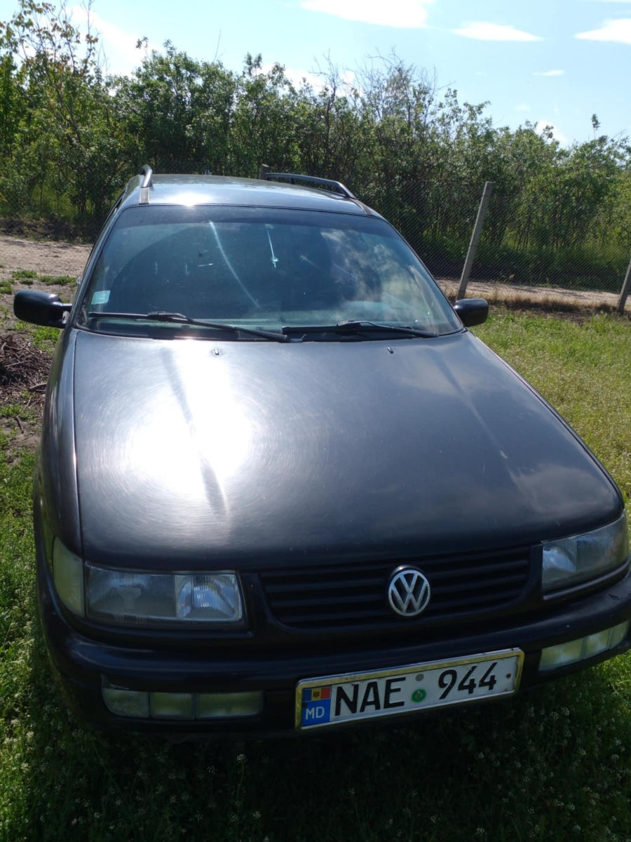 Volkswagen Passat foto 1