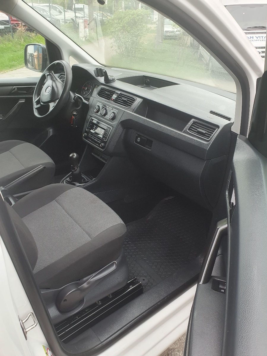 Volkswagen Caddy фото 8