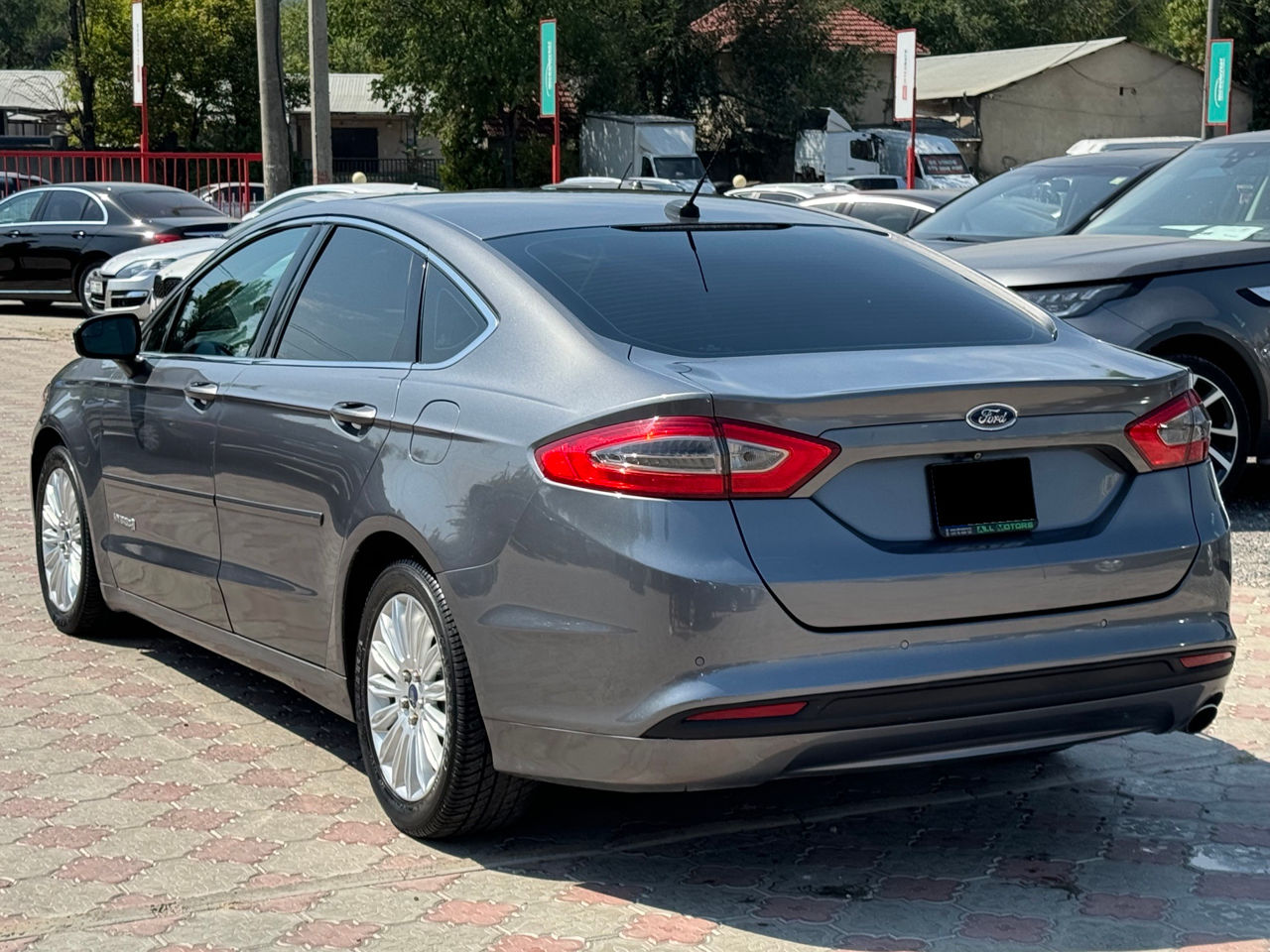 Ford Fusion foto 2