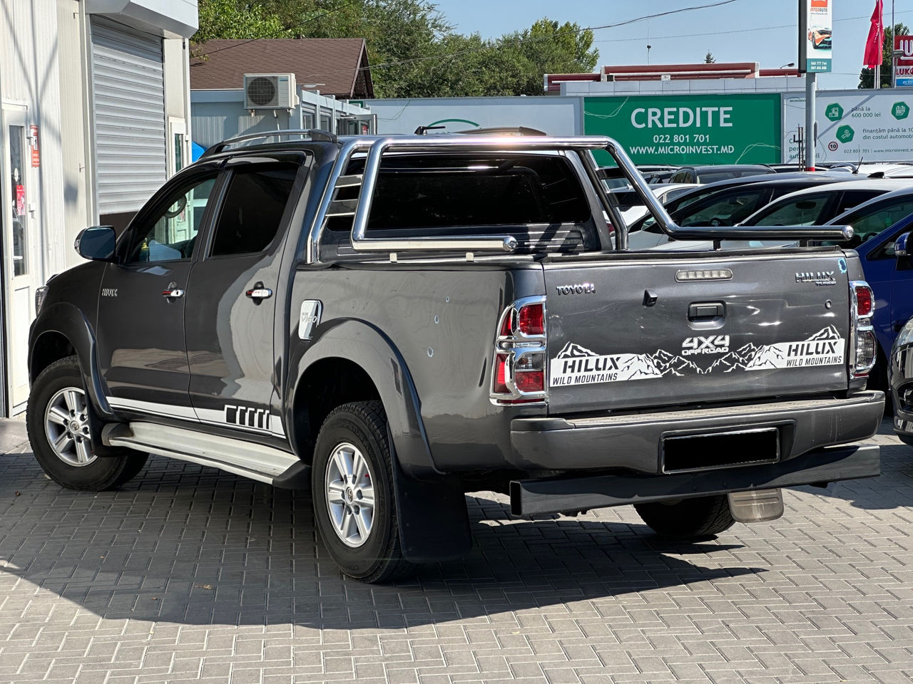 Toyota Hilux foto 2