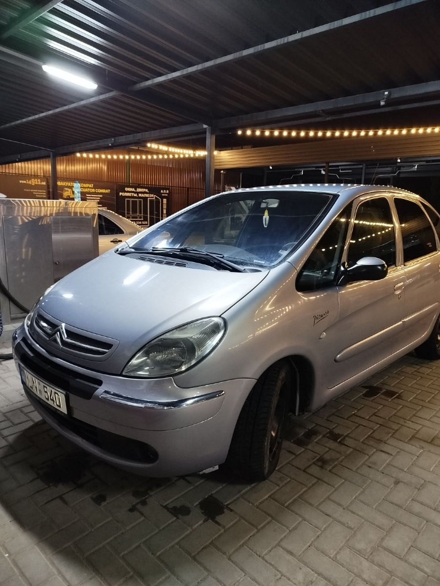 Citroen Xsara Picasso foto 3