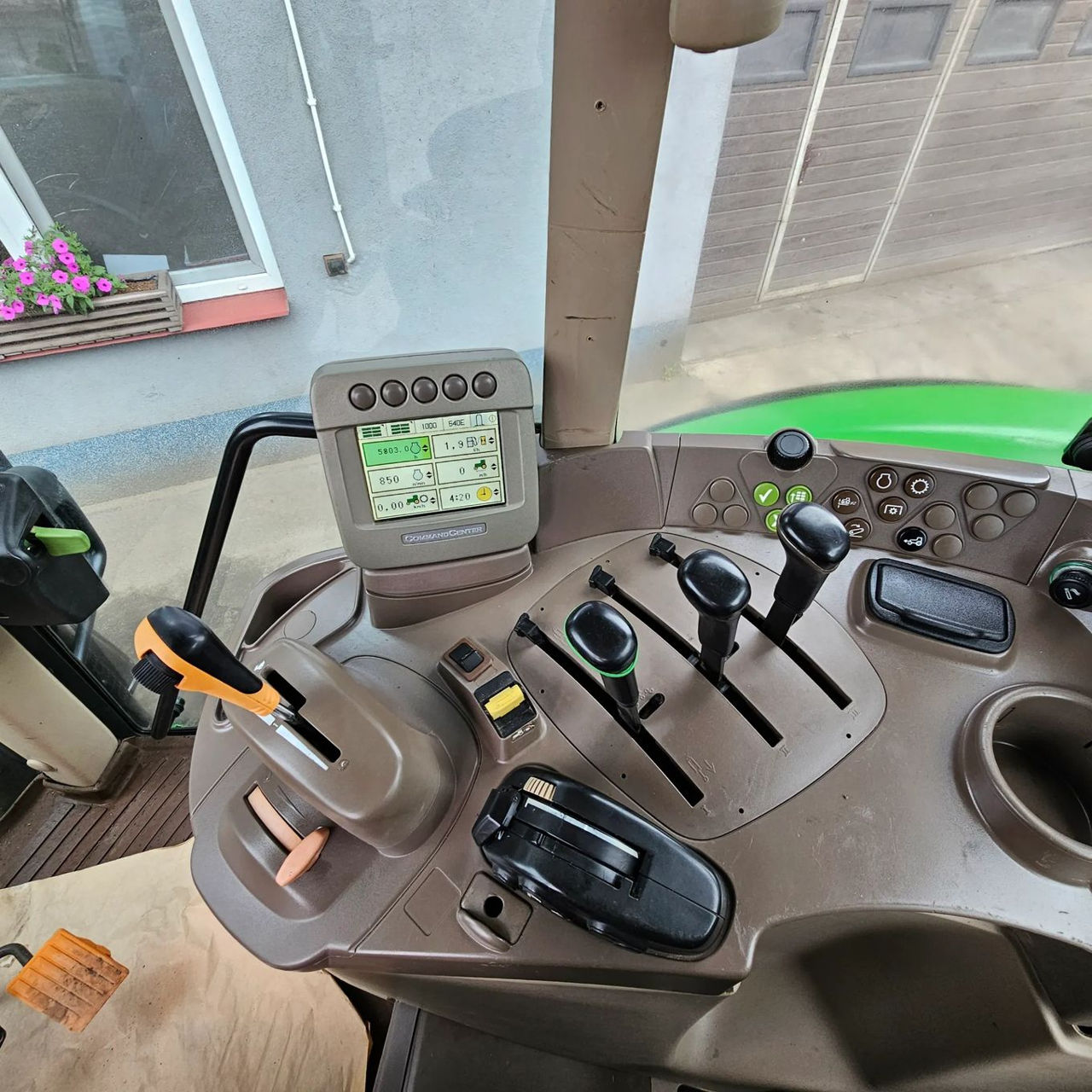 John Deere 6230 Premium фото 5