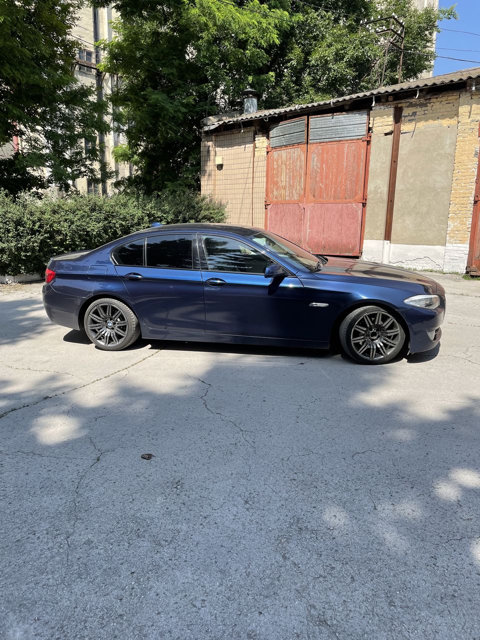 Bmw f10 foto 1