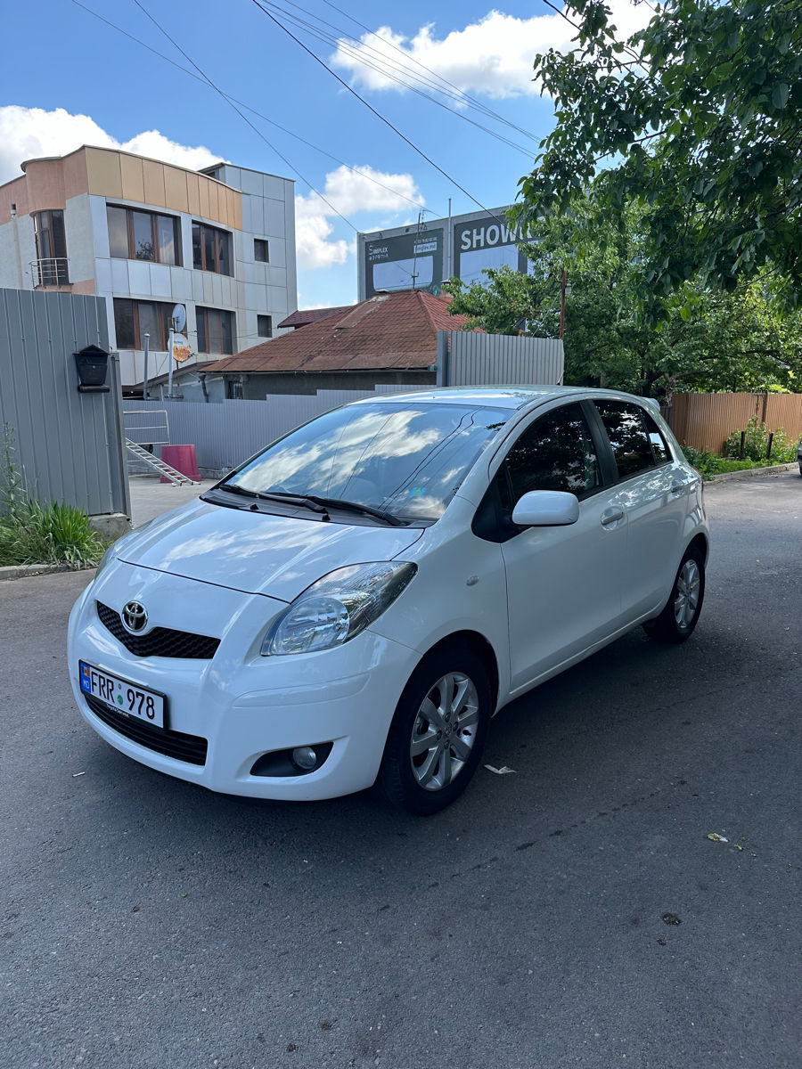 Toyota Yaris foto 0