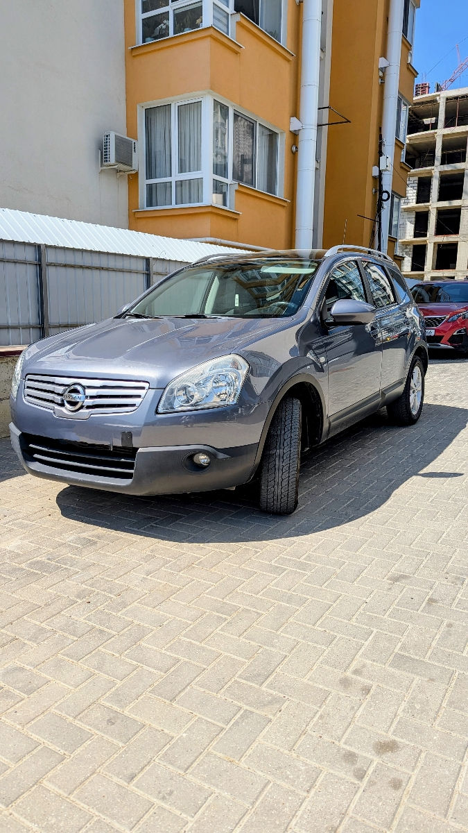 Nissan Qashqai+2 foto 0