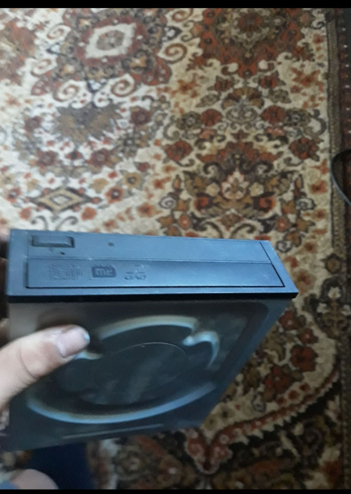 Vnd dvd disc /продам дивиди диск