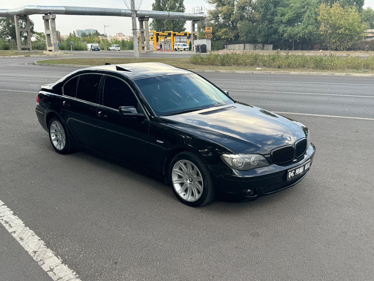 BMW 7 Series foto 3