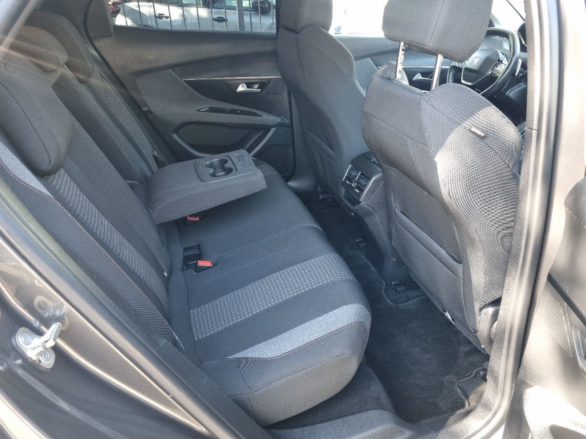 Peugeot 3008 2021 photo 18