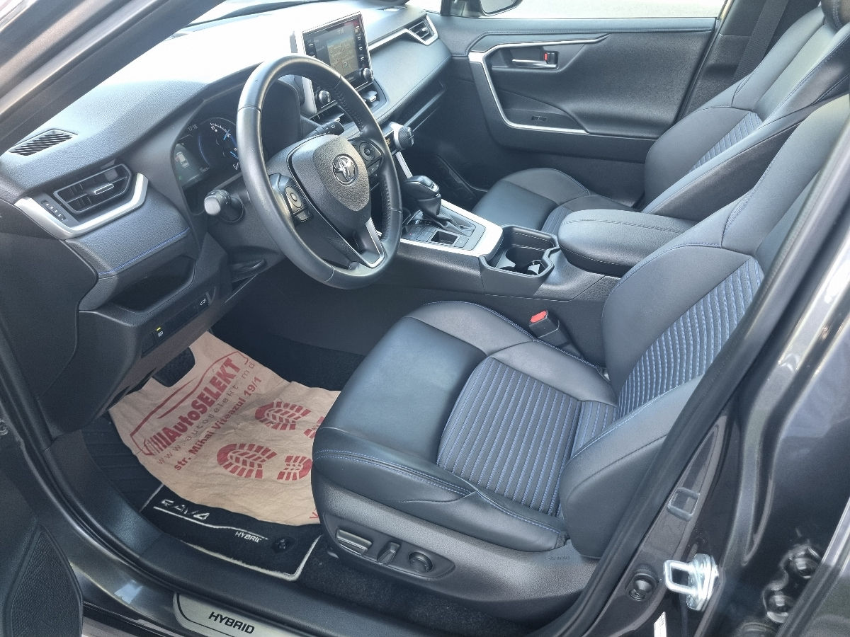 Toyota Rav 4 2021 photo 9