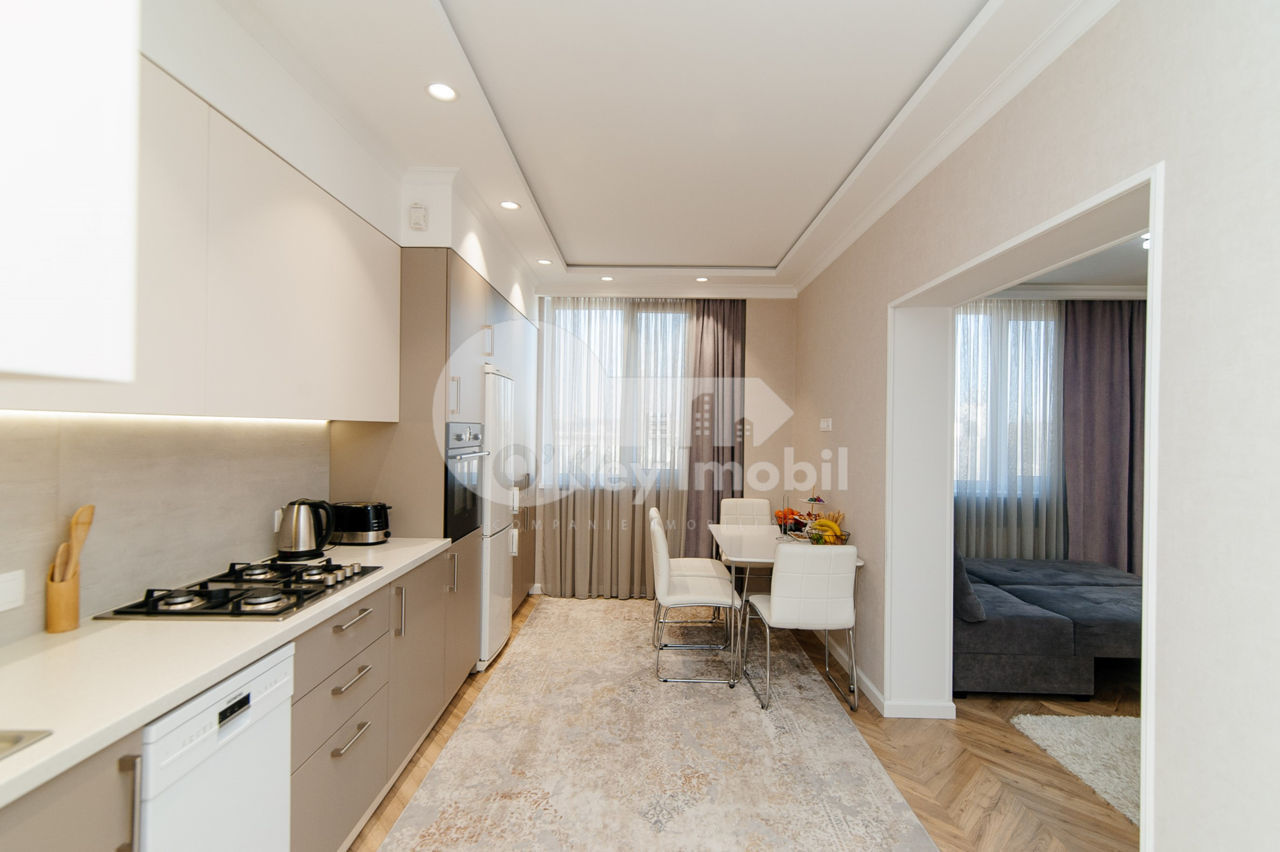 Apartament cu 2 camere, 51 m², Centru, Chișinău foto 3