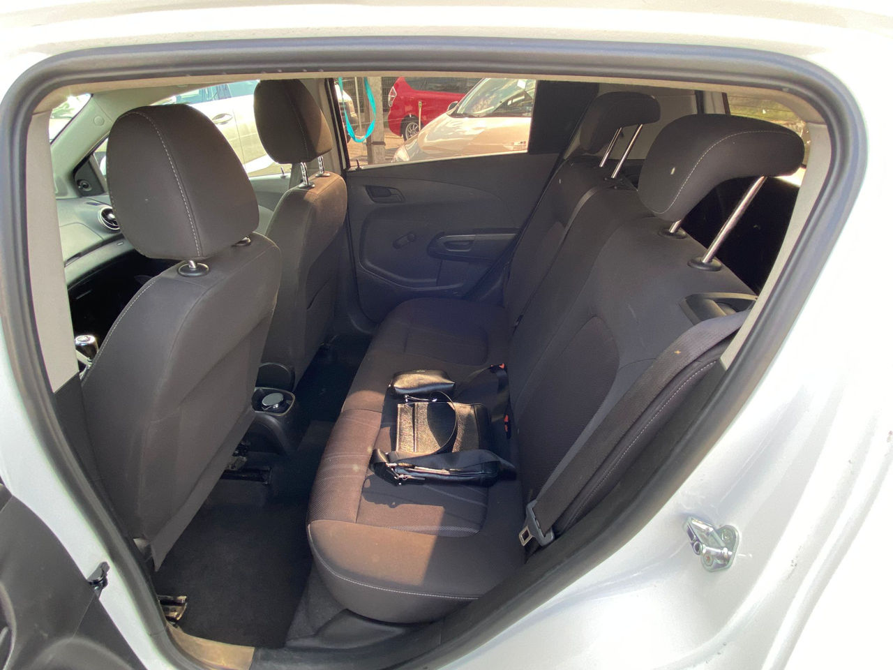 Chevrolet Aveo foto 15