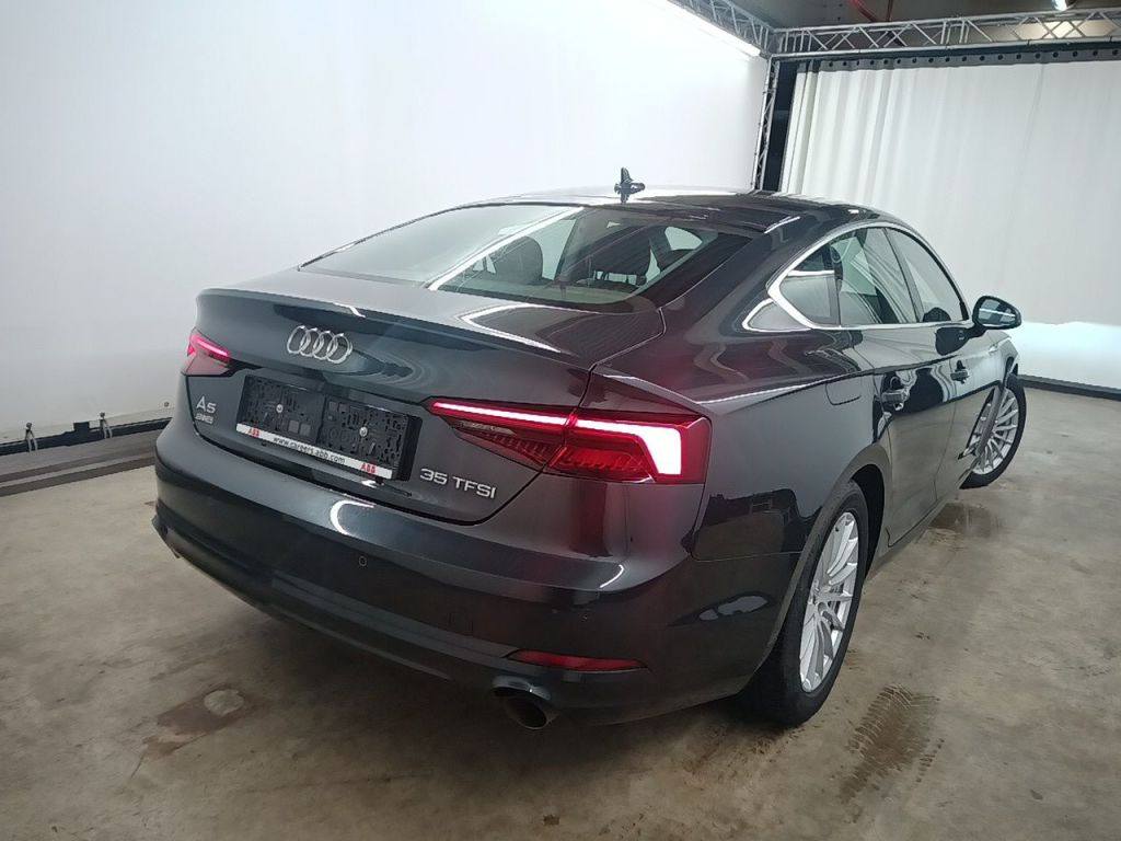 Audi A5 foto 2