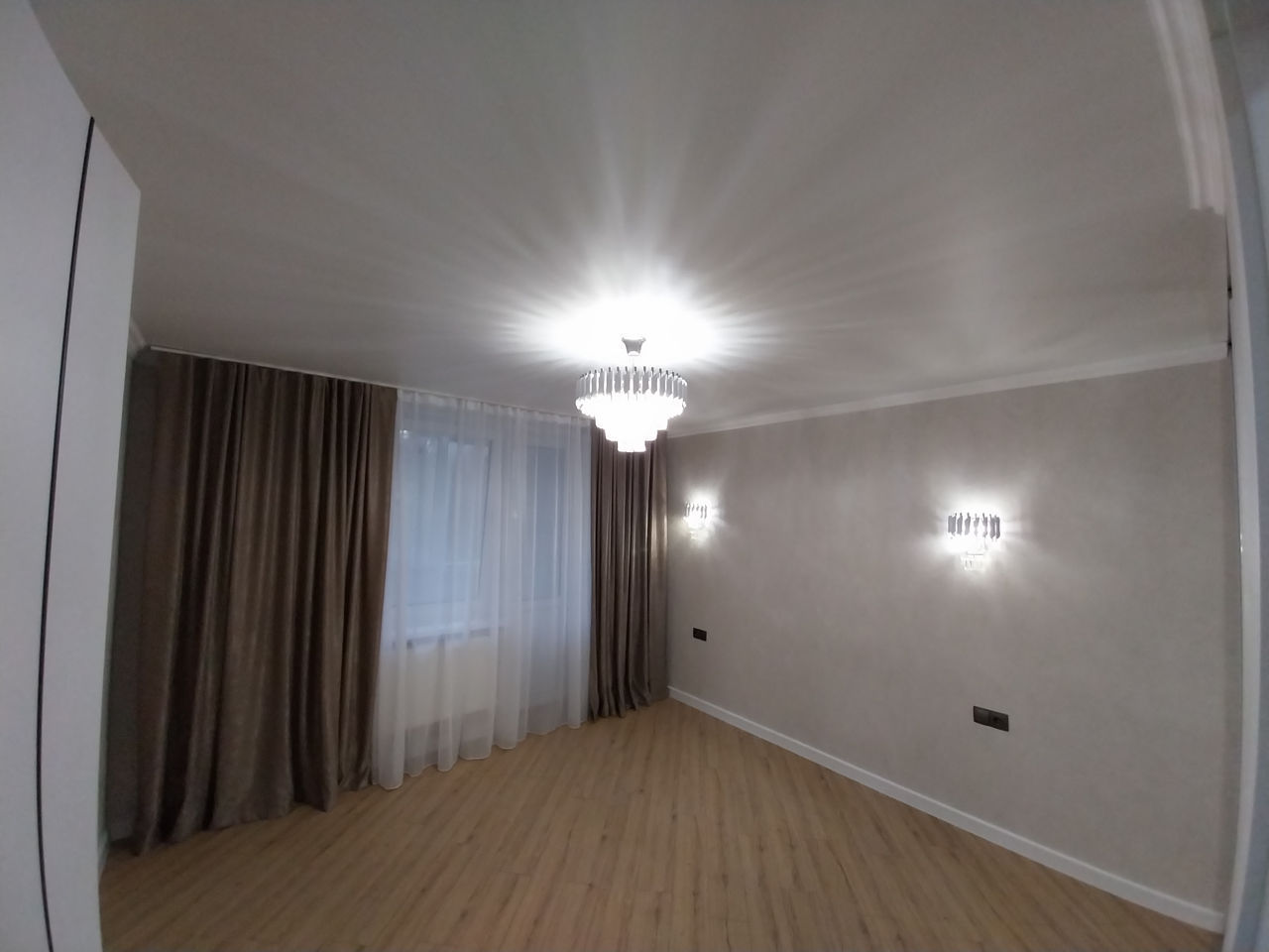 Apartament cu 3 camere, 71 m², Buiucani, Chișinău foto 5