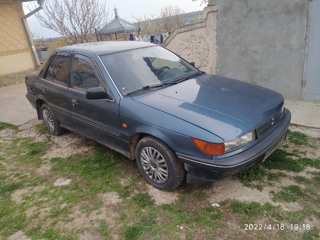 Запчасти Mitsubishi Lancer lV фото 0