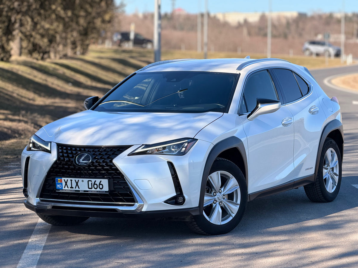 LexusUX