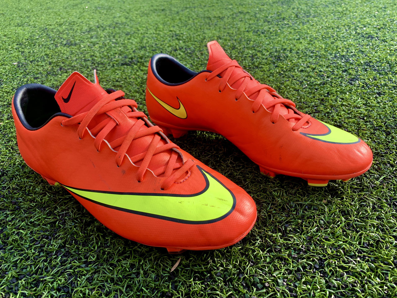 nike mercurial 27