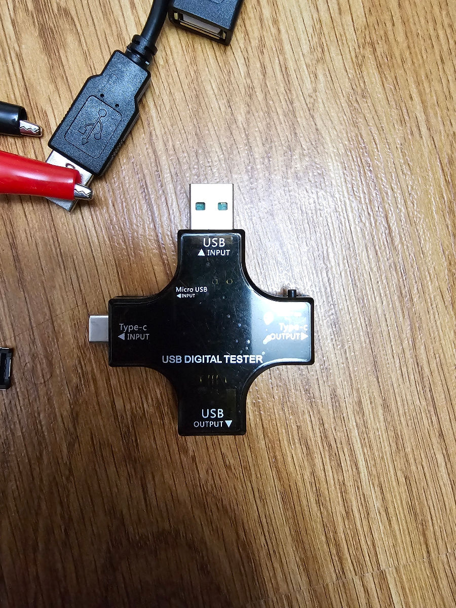 Tester USB A si USB-C foto 0