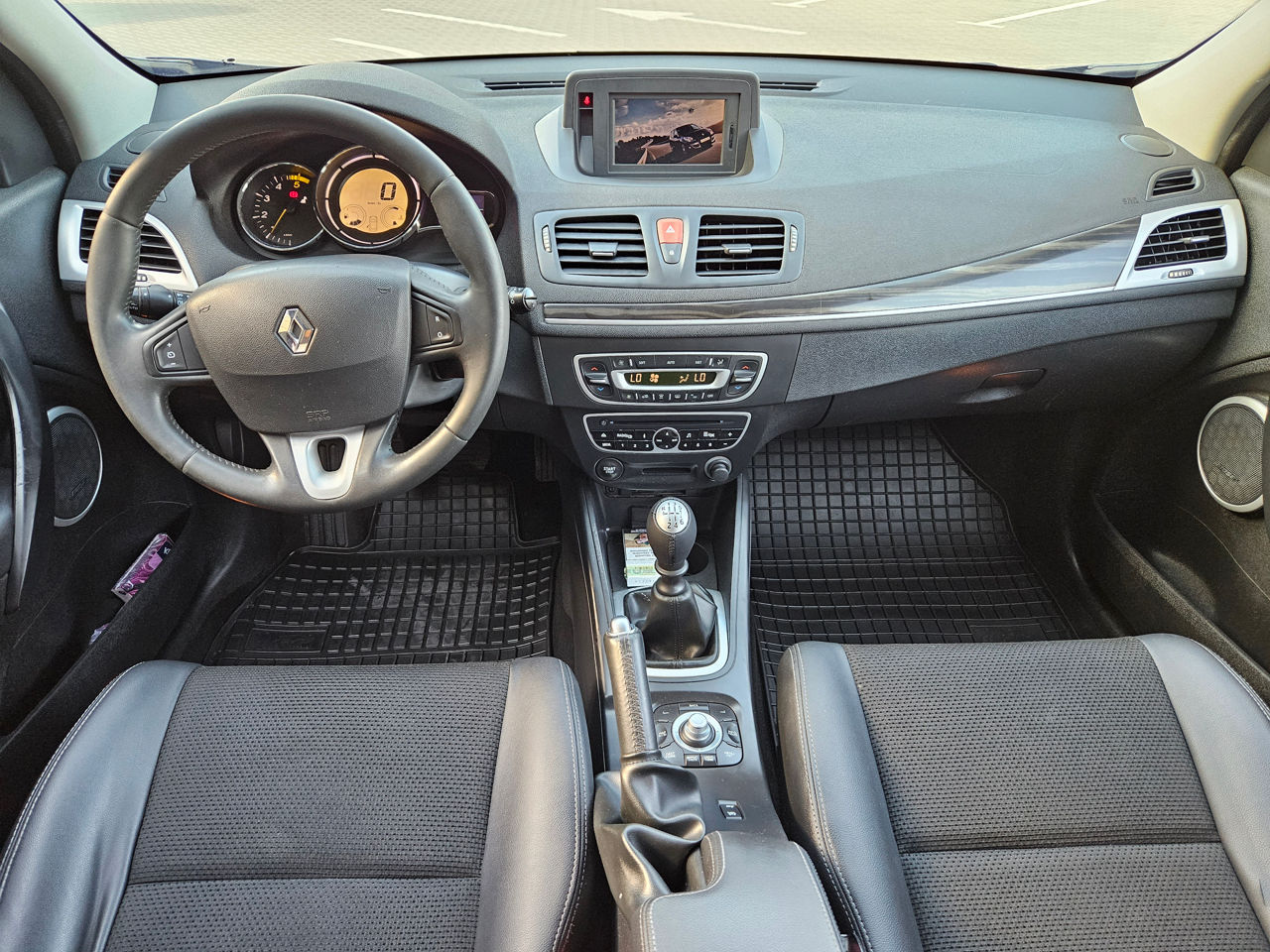 Renault Megane foto 6