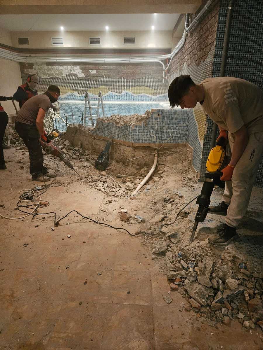 Demolări interioare. демонтажные работы foto 13
