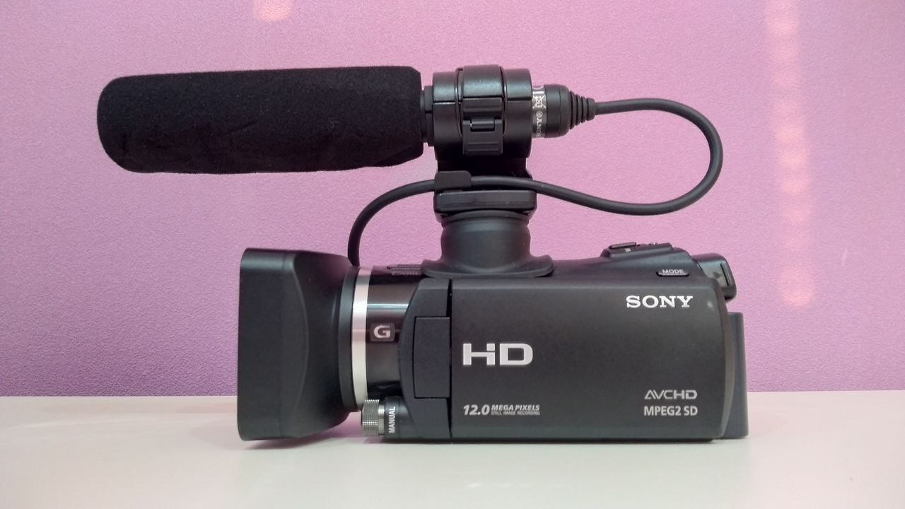 Sony HXR-MC50E фото 5