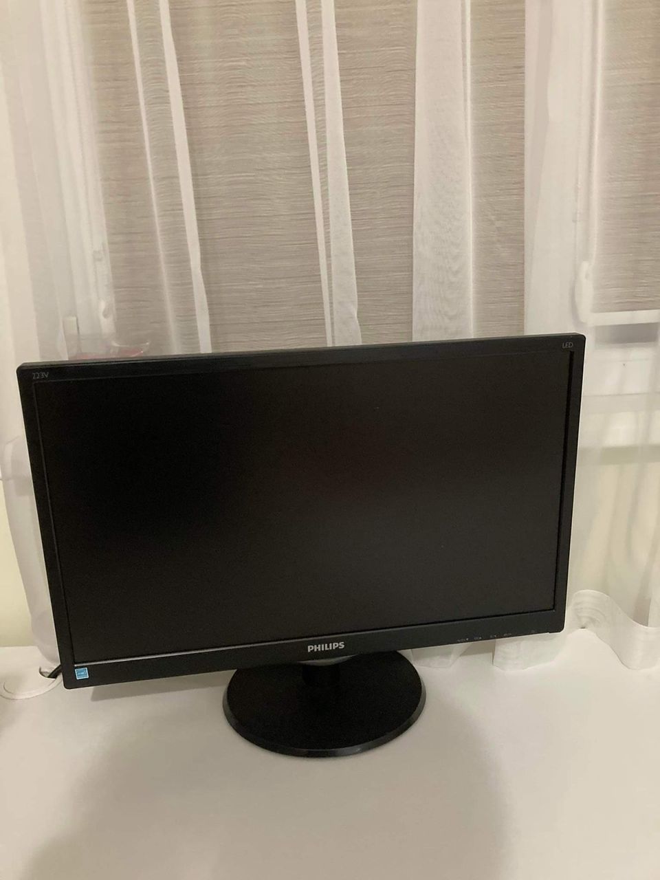 Monitor philips 223v diagonala 22 full hd led stare foarte bună 1100lei ...