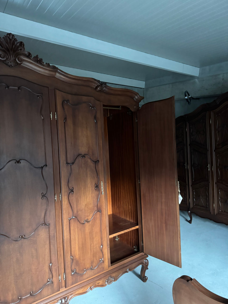 Sifonier/ dulap pentru haine in dormitor/ coridor фото 1